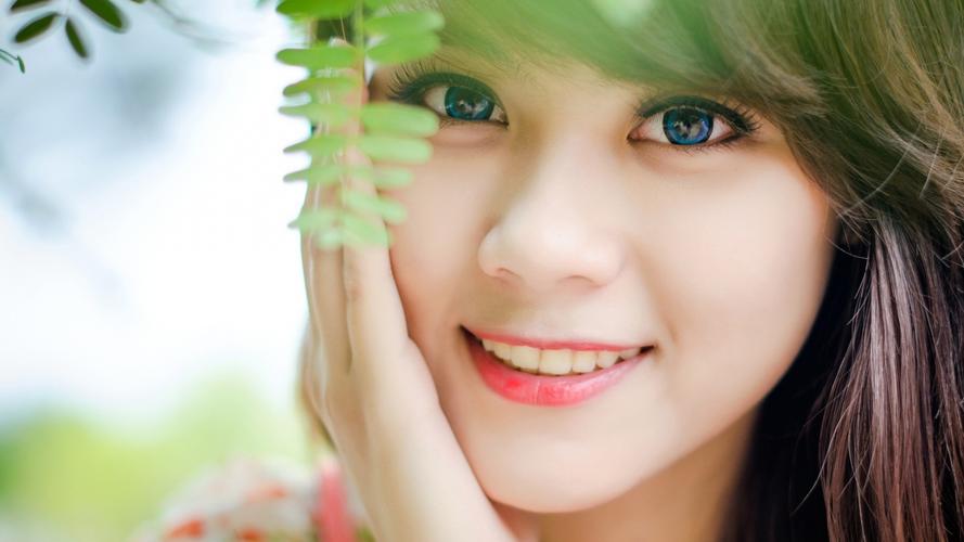 银发经济加速向新 催生万亿级大市场